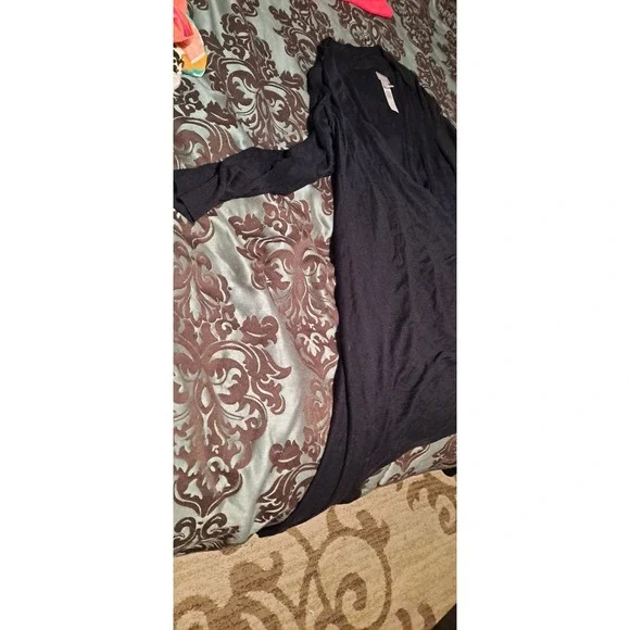 Chico's Size 3 black open drape front asymmetrical hem long sleeve cardigan - Picture 2 of 5